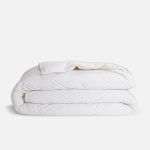 All-Season Canadian Down Comforter, Luxury Medium Warmth Duvet Insert, 100% Cotton Sateen Shell, Fluffy Year-Round Bedding, Baffle Box, Secure Duvet Loops - Full/Queen