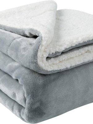 Blanket Twin Thick Warm Blankets for Winter Bed Super Soft Fuzzy Flannel Fleece/Wool Like Reversible Velvet Plush Fabric(Light Grey Twin Size 60"x80")