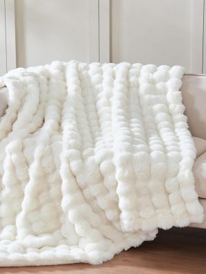 50x60 Inches Ultra-Soft Fuzzy Faux Fur Plush Throw Blanket - Thick, Warm Sherpa for Couch, Sofa, Bedroom, Camping - Decorative Blanket for Cozy Warmth, Bubble Ivory White