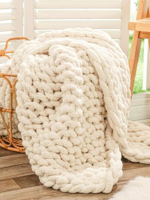 Chunky Knit Throw Blanket for Couch, 40x60 inches, 100% Hand Knitted with Thick Jumbo Chenille Yarn, Cozy Soft Large Rope Knot Cable Crochet Blankets for Sofa Bed Living Room, Beige