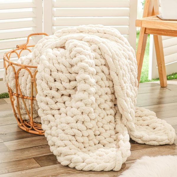 Chunky Knit Throw Blanket for Couch, 40x60 inches, 100% Hand Knitted with Thick Jumbo Chenille Yarn, Cozy Soft Large Rope Knot Cable Crochet Blankets for Sofa Bed Living Room, Beige