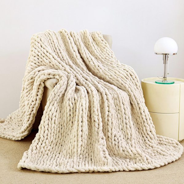 Chunky Knit Blanket Throw 51"x63", 100% Hand Knit Chenille Throw Blanket for Sofa & Home Decor, Soft and Cozy Knitted Throw Blankets (Ivory，51"x63")